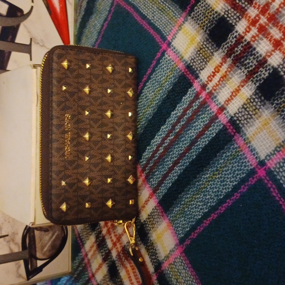Michael Kors Wristlet